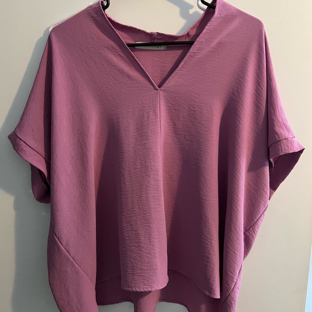 Chic V-Neck Women's Blouse in Dusty Rose